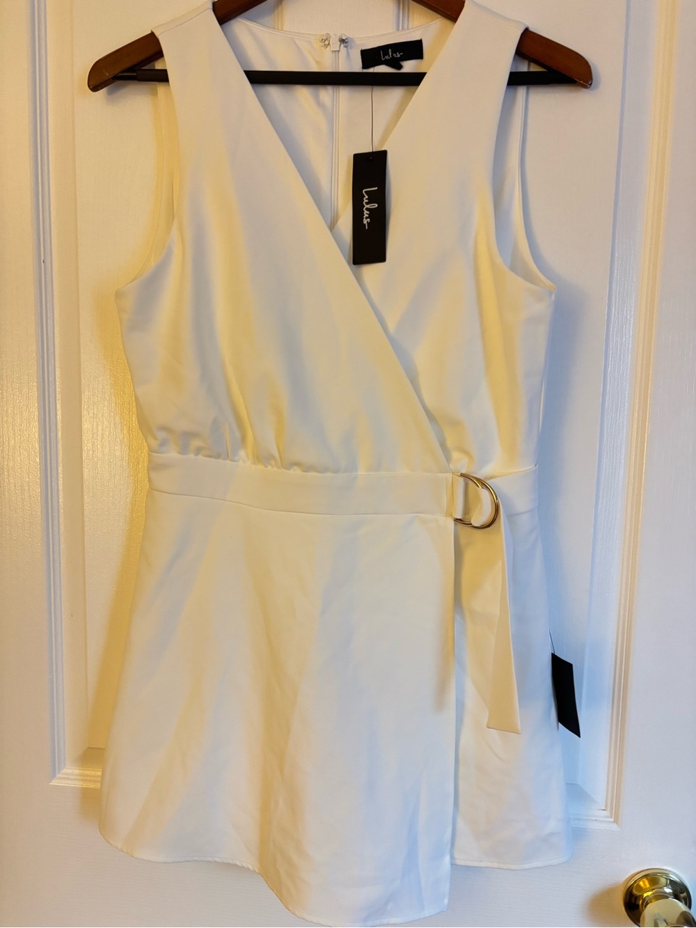 NWT- Lulu's rooftop White Sleeveless Faux-Wrap Belted Skort Romper - Picture 6 of 8